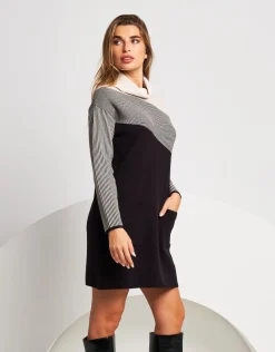 Abito dolcevita color block a righe