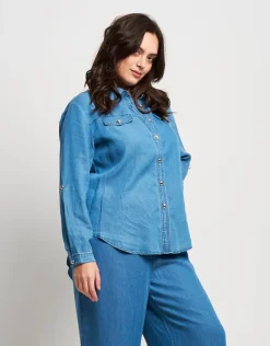 Camicia con colletto e pattine
