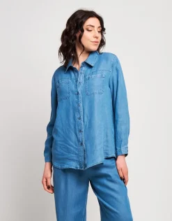 Camicia in denim con colletto e taschine