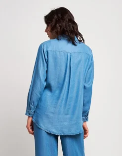 Camicia in denim con colletto e taschine