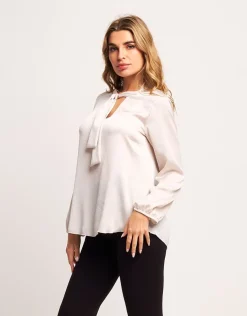 Camicia in raso con cravattina