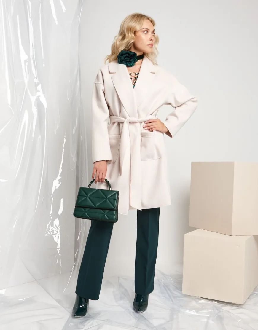 Cappotto a vestaglia con cintura