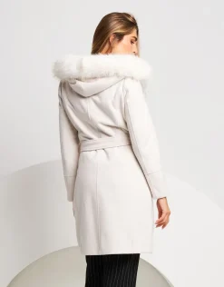 Cappotto con cappuccio e ecopelliccia