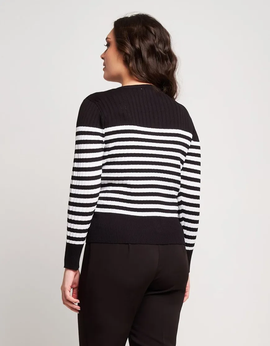 Cardigan a coste con bottoni