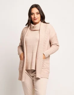 Cardigan a coste con lavorazione