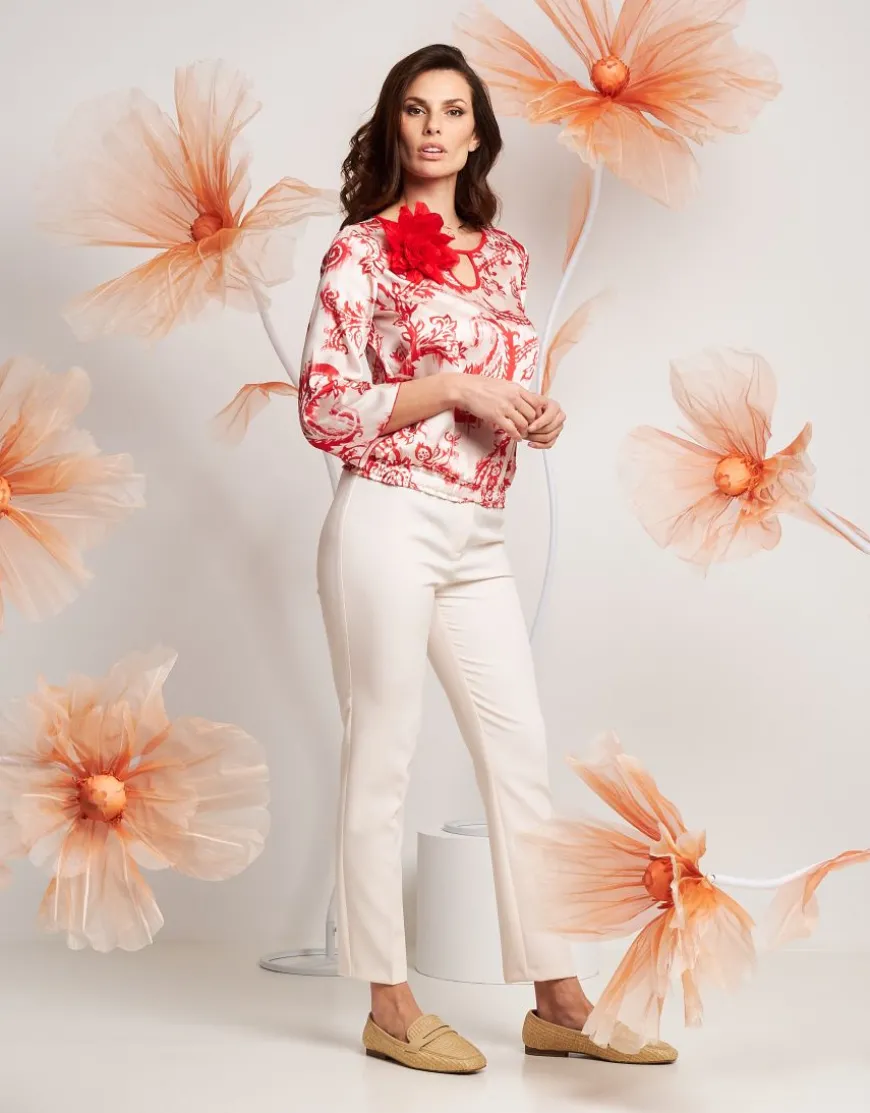 Casacca con goccia sullo scollo