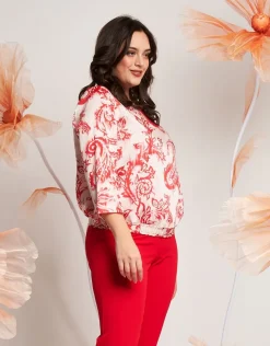 Casacca con goccia sullo scollo
