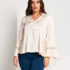 Casacca in raso con pizzo