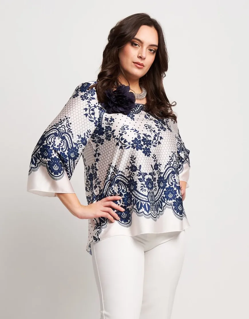 Casacca svasata in fantasia pizzo
