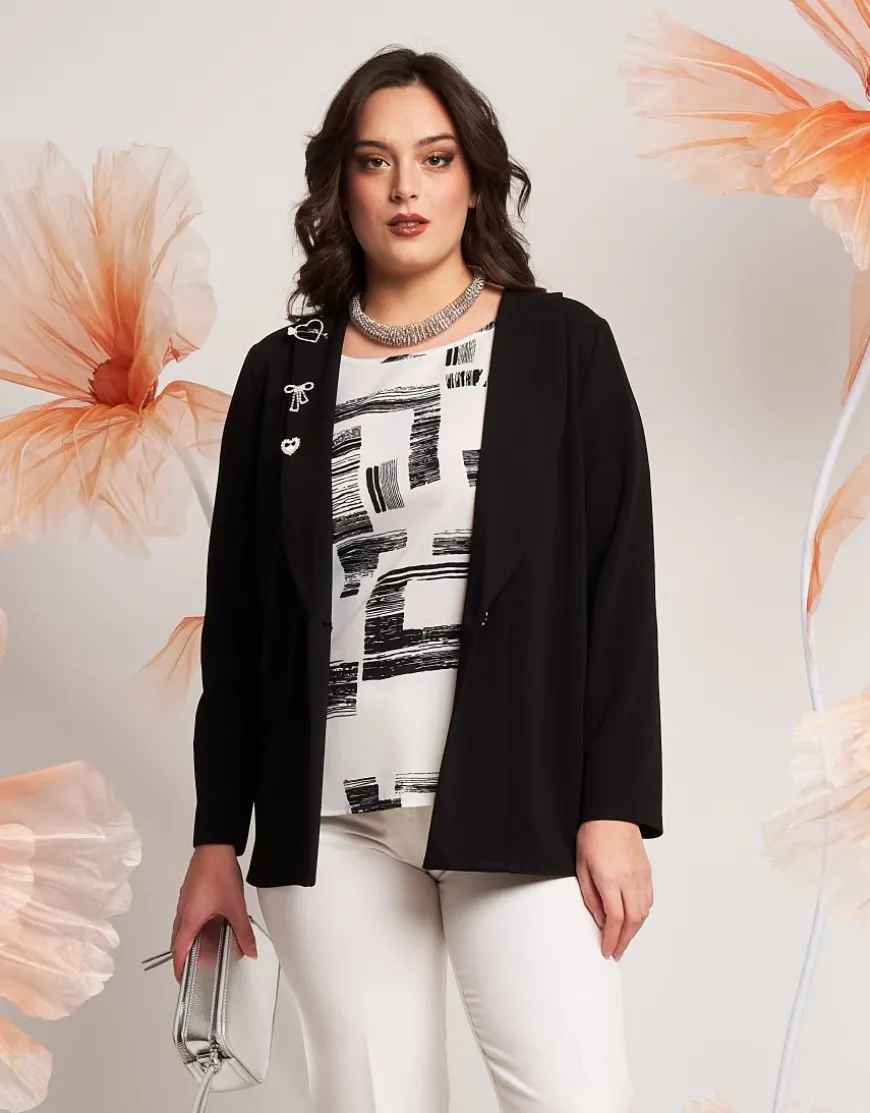 Giacca con revers e dettagli