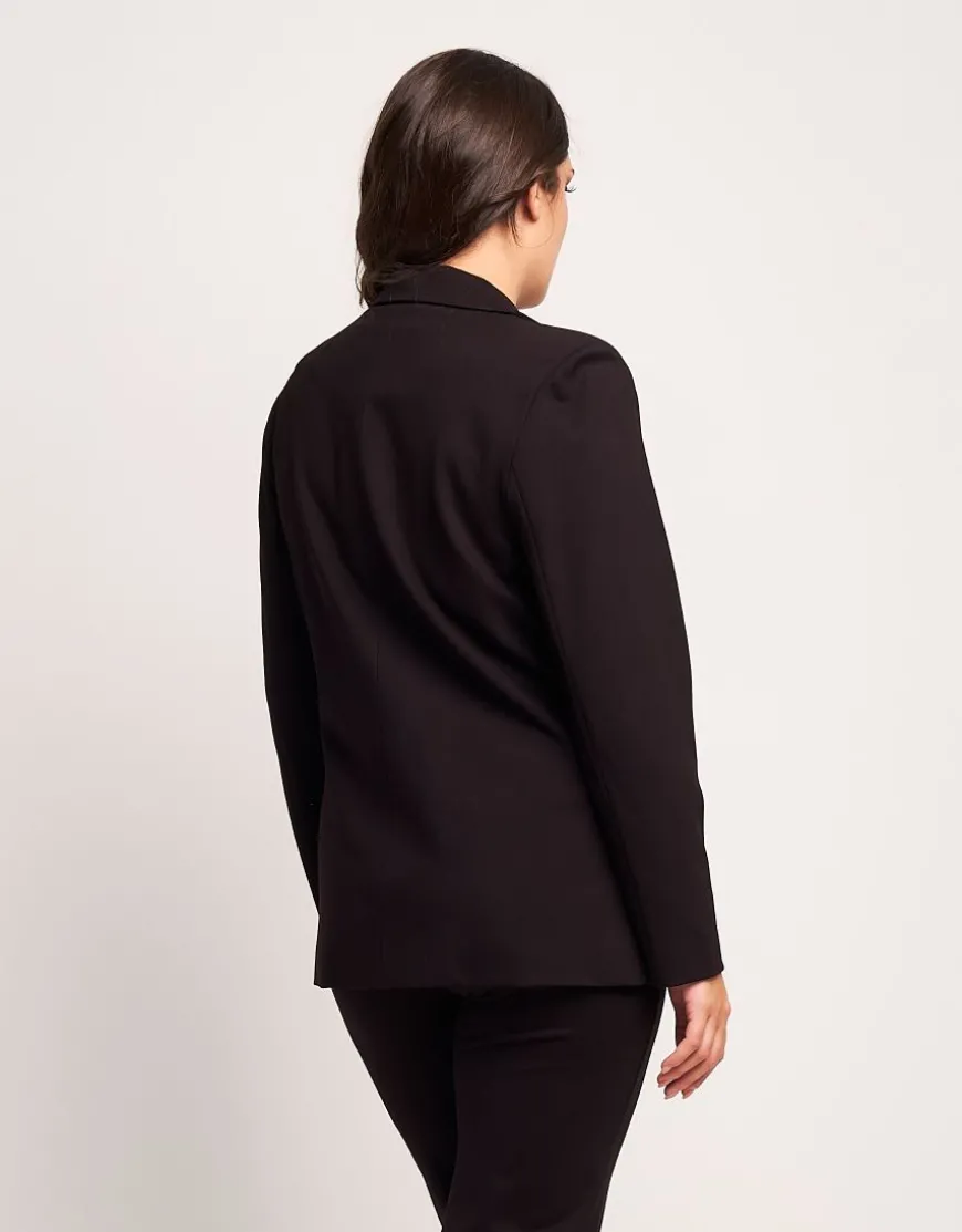 Giacca con revers e pattine