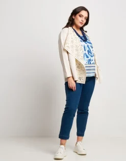 Giacca in ecosuede con collo laserato