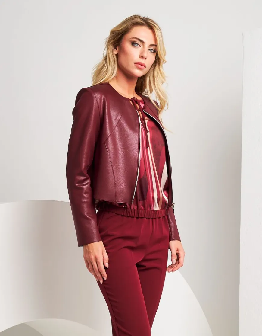 Giubbino in ecopelle con zip