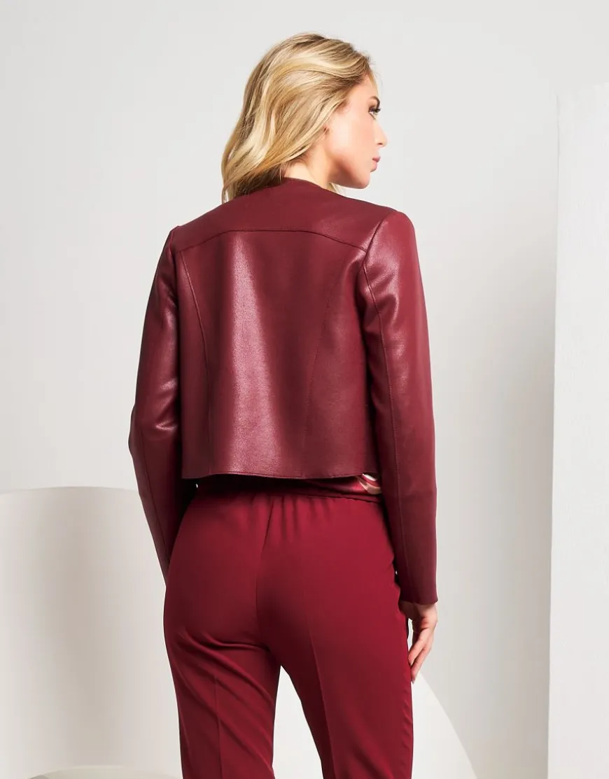Giubbino in ecopelle con zip