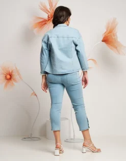 Giubbino in jeans chiaro con strass