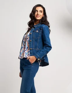 Giubbino in jeans con baschina