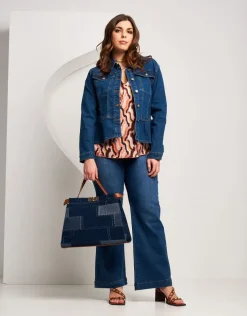 Giubbino in jeans con baschina