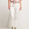 Jeans bianco con tasche alla francese