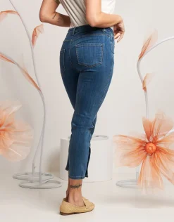 Jeans Capri con spacco e bottoni