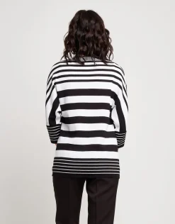 Maglia a righe con bottoni e tasche