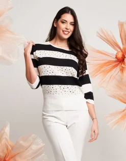 Maglia a righe con dettagli