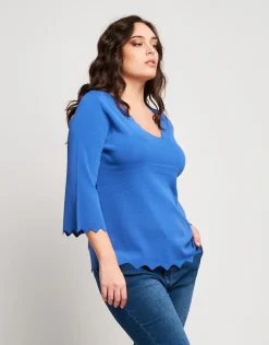 Maglia con bordi ondulati