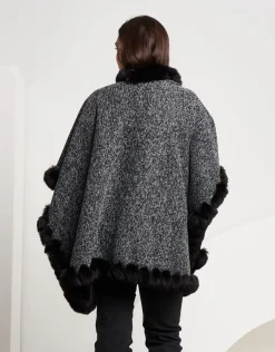 Mantella effetto bouclé con bordi