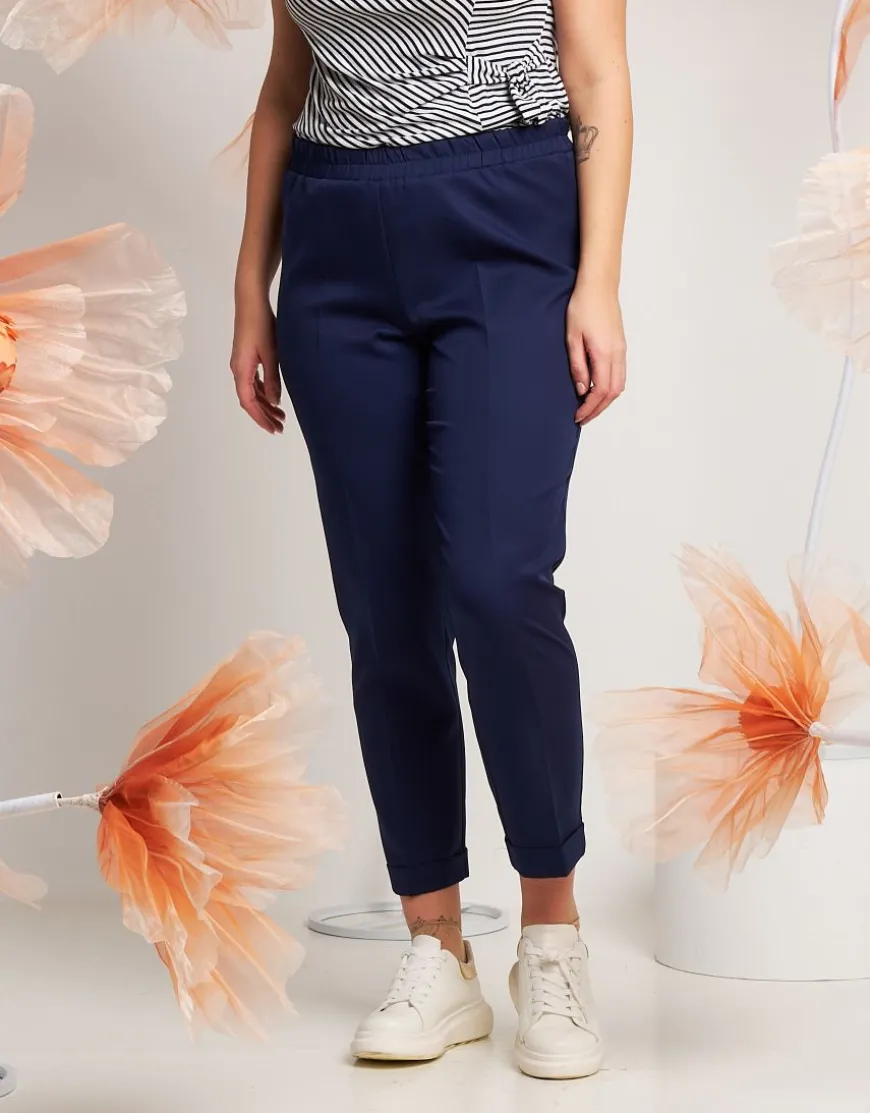 Pantalone aderente con elastico