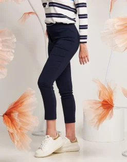 Pantalone aderente con elastico