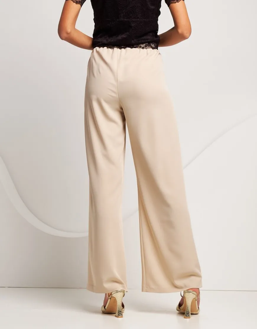Pantalone ampio in tessuto fluido