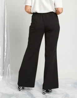 Pantalone ampio in tessuto fluido