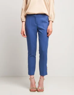 Pantalone con bottoncini alla caviglia