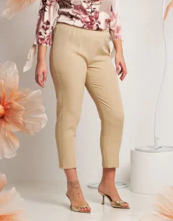 Pantalone con elastico e spacchi