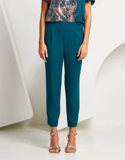 Pantalone con elastico e piega