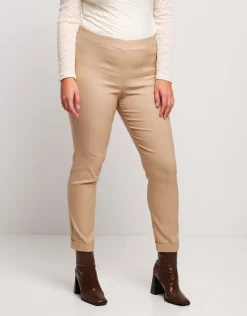 Pantalone con elastico e risvolto