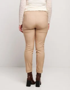 Pantalone con elastico e risvolto