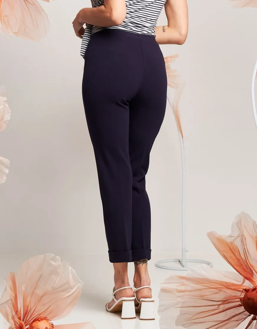 Pantalone con elastico e risvolto