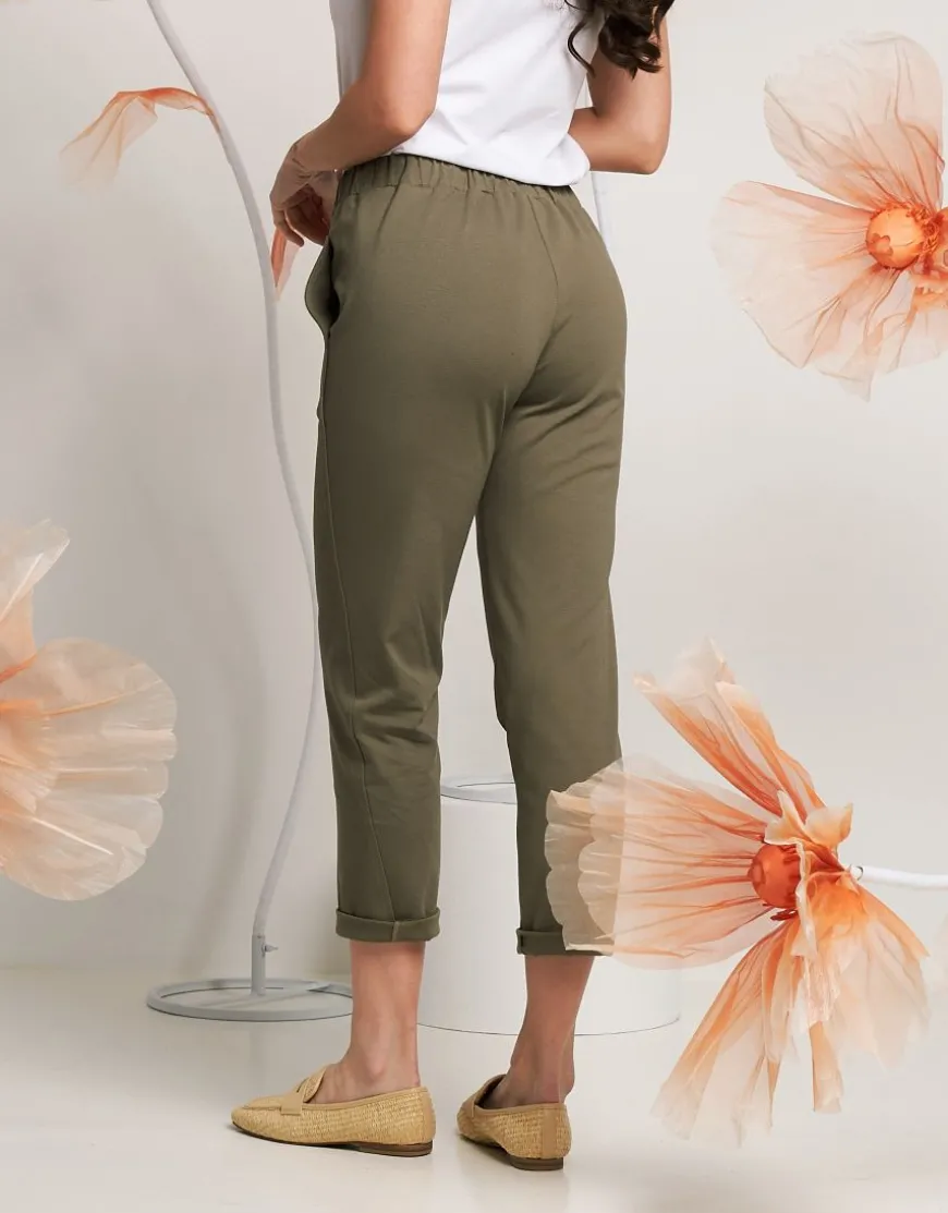 Pantalone con elastico e tasche