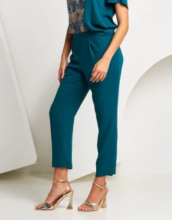 Pantalone con elastico e piega