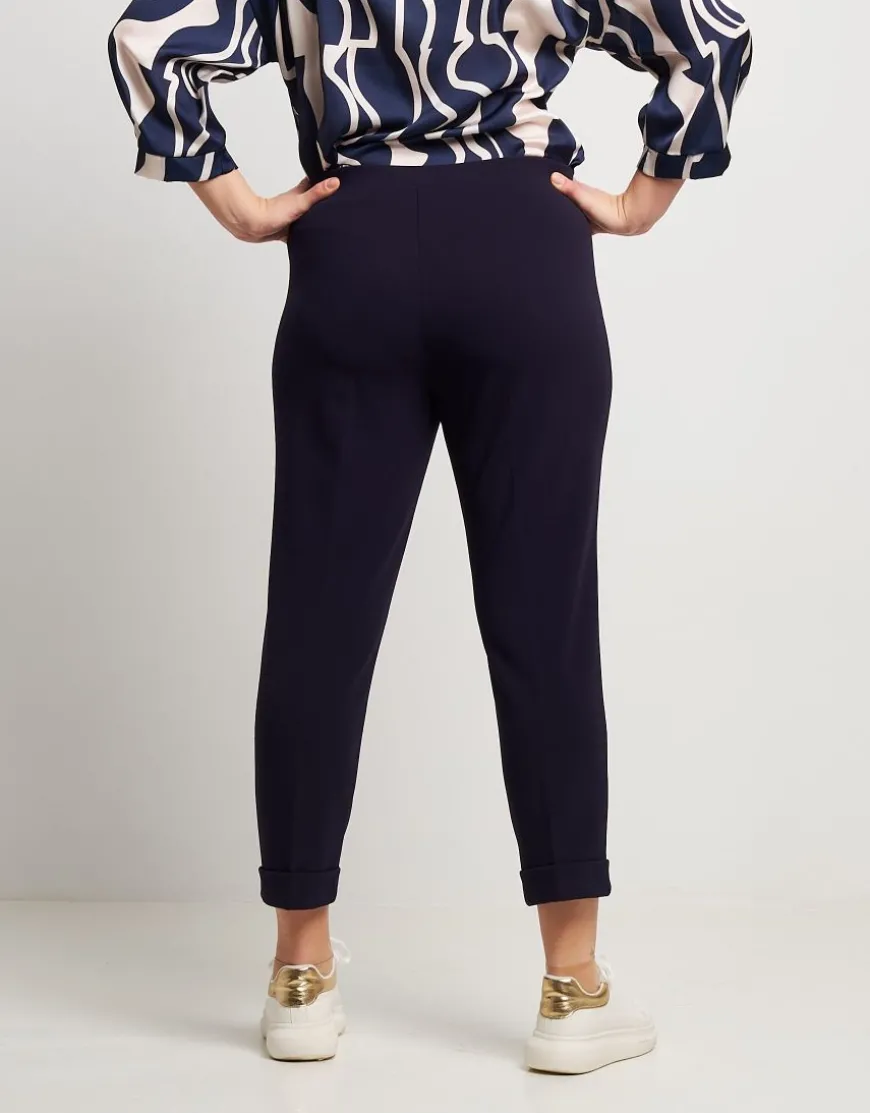 Pantalone con elastico e risvolto