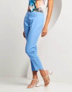 Pantalone con fondo asimmetrico