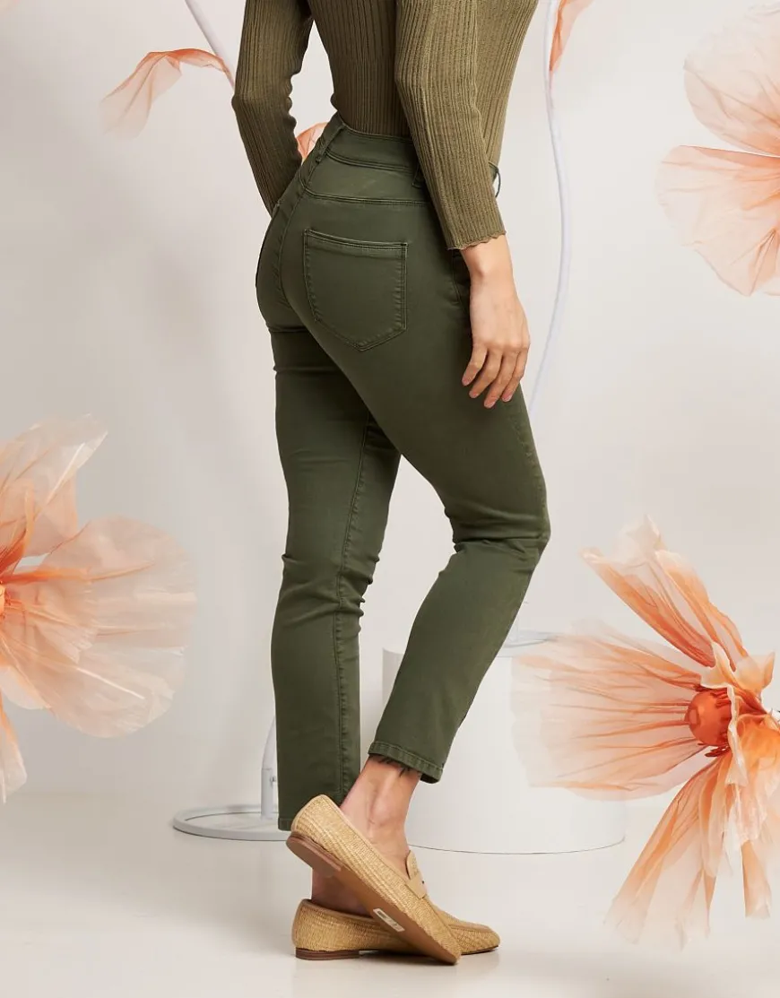 Pantalone con ricamo su tasche