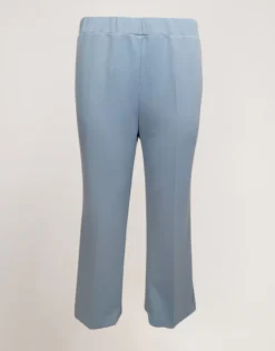 Pantalone cropped con spacchi laterali