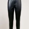 Pantalone effetto ecopelle con cinturino