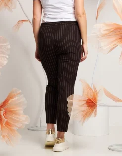 Pantalone gessato con cinturino elastico