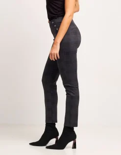 Pantalone in motivo con tasche e bottone