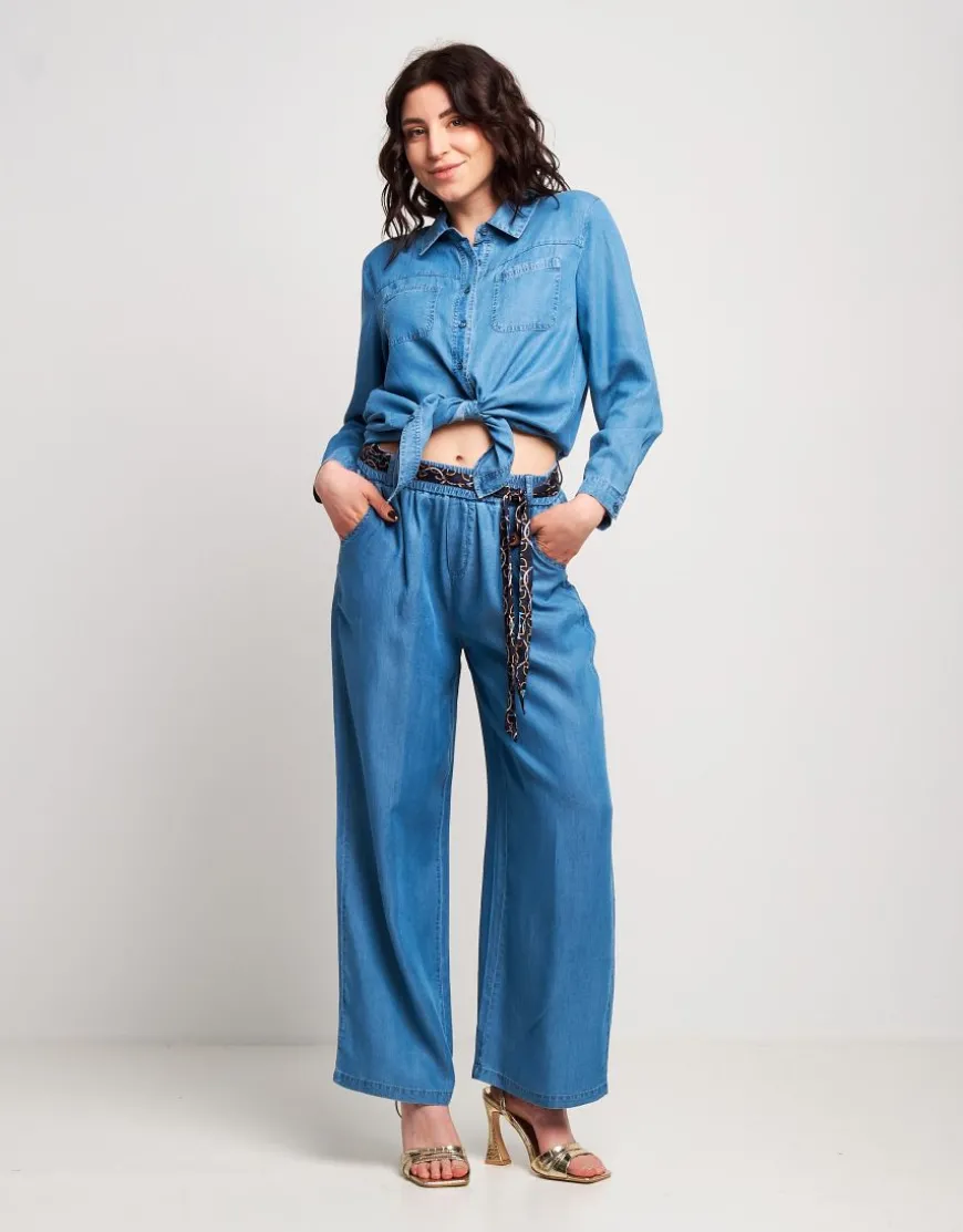 Pantalone largo in denim con tasche