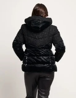 Piumino con inserti bouclé