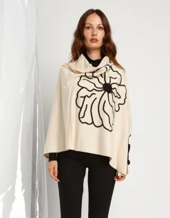 Poncho con ricamo cornely