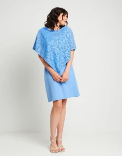 Poncho in pizzo cielo